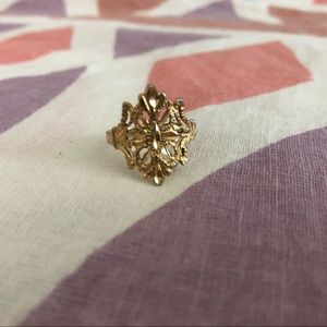 Vintage gold ring